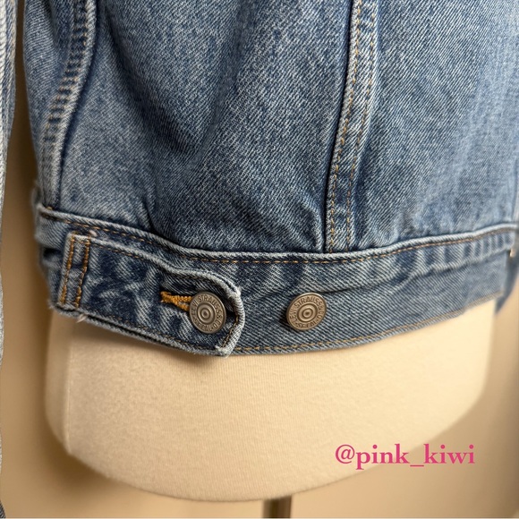 Levi's x Target Classic Blue Jean Jacket - Picture 13 of 17